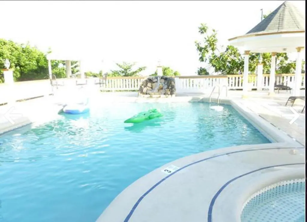 Ocean View Villa Montego Bay Hotel